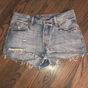 Levi’s 501 jean shorts